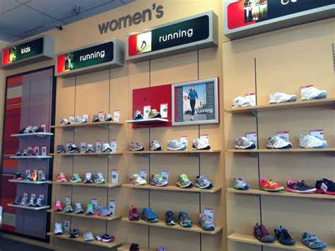 new balance shoes outlet stores location